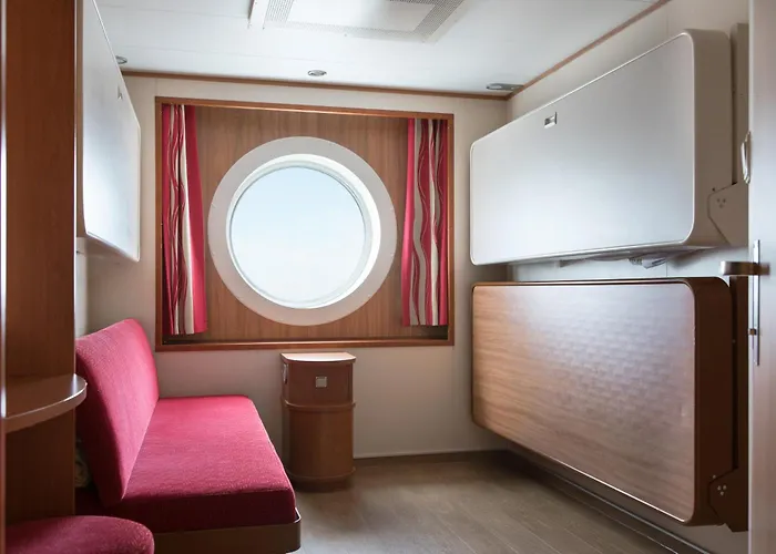 Tallink Ferry -tallinn 2 Nights Return Cruise To Stockholm 